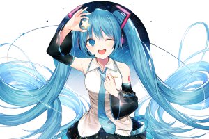 VOCALOID,初音ミク,kechi,single,開いた口,碧眼,白背景,双马尾,露肩,青发,闭只眼,少女