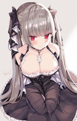 formidable,碧蓝航线,しのび,露肩,脸红,胸部,cleavage,连衣裙,フォーミダブル,巨乳,长发,长袖,视线正对,红色眼,缎带,坐姿,single,双马尾,白丝