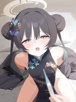キサキ,蔚蓝档案,デユイ,黑发,breasts,汉服,双团子头,连衣裙,手套,包子頭,发饰,光晕,holding,长发,開口,坐姿,双马尾
