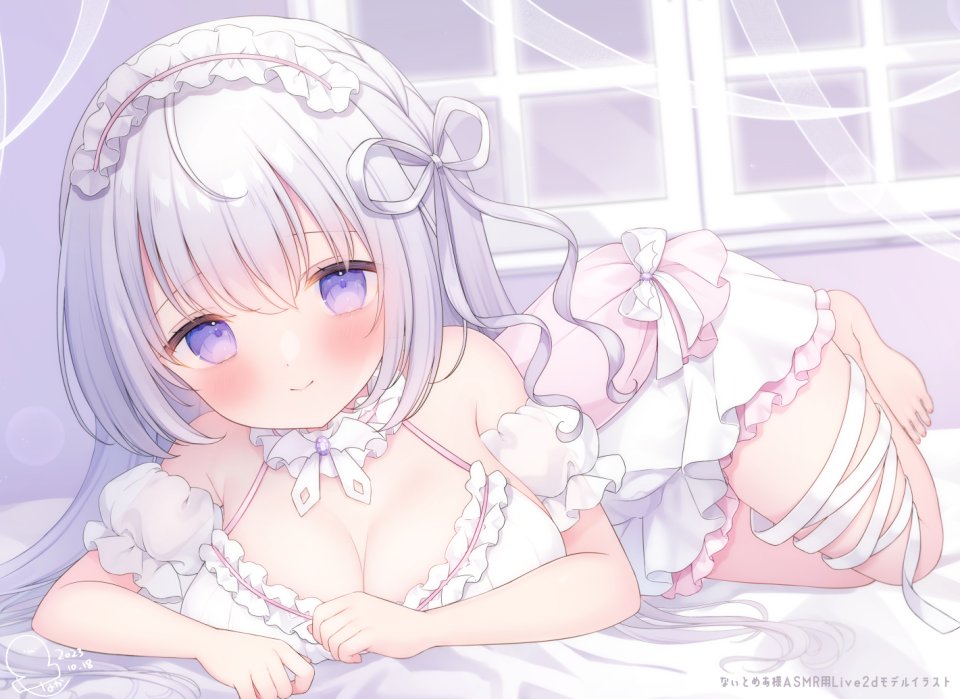独立虚拟YouTuber Omochi_Monaka 呆毛 露肩 脸红 Breasts Cleavage 连衣裙