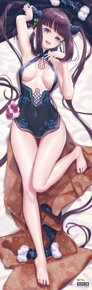 杨贵妃,Fate/GrandOrder,Fate系列,mango_cat,前发,露肩,裸足,碧眼,直刘海,脸红,胸部,汉服,连衣裙,发饰,巨乳,长发,视线正对,横臥,開いた口,紫发,笑顔,双马尾