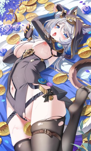 崩坏：星穹铁道,jndfh,兽耳,碧眼,脸红,breasts,猫耳,censored,灰发,holding,长发,长袖,视线正对,横臥,露脐,nipples,猫咪,single,爆衣,超长发